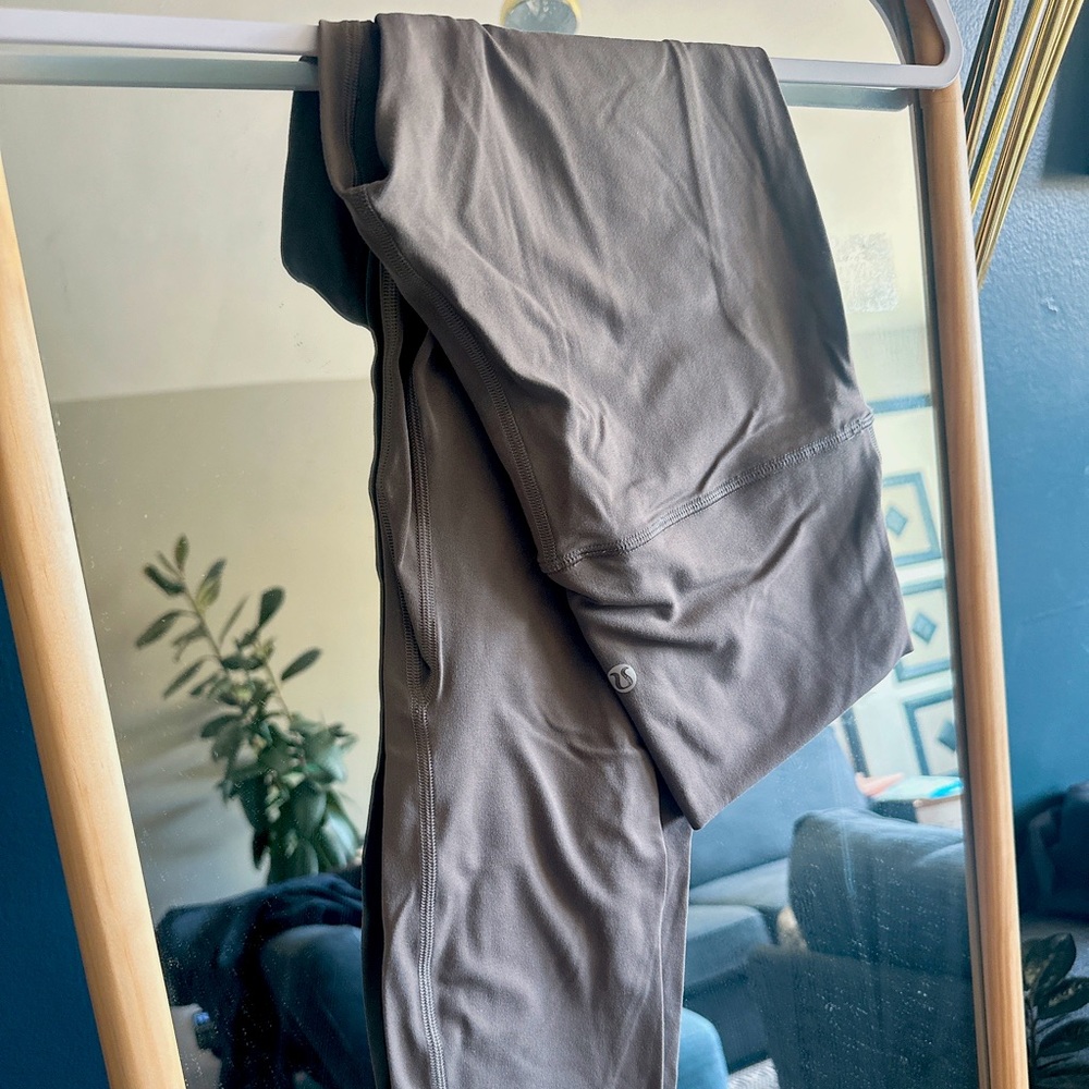 Lululemon Gray Sage 6/28" High Rise Leggings
